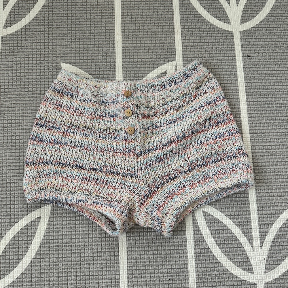 Zara Gray and White Cozy Knit Shorts